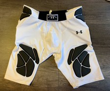 Under Armour Homme Gameday Armour Max Football Dessus