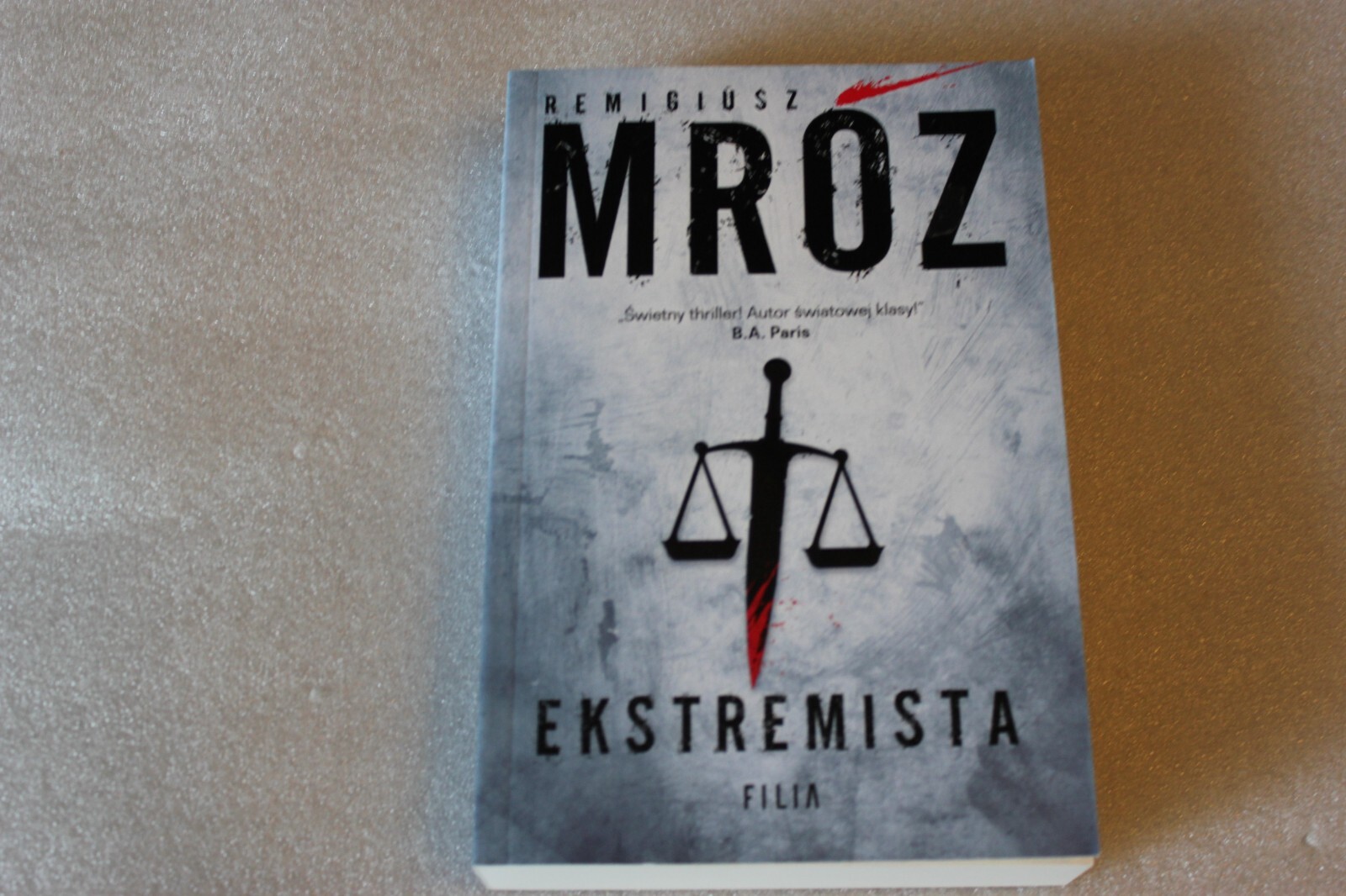 Extremist - Frost Remigiusz - Polish Book, Polish Book NEW