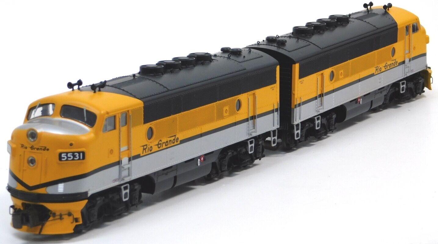 Atlas O California Zephyr 10 car + Lionel Legacy Rio Grande F3 ABA Set