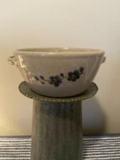 Small original Jugtown Pottery bowl with two handles 1986 
