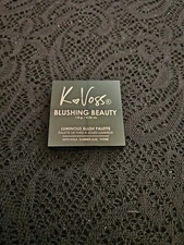 NEW K Voss Blushing Beauty Luminous Blush Palette in "Rosy"