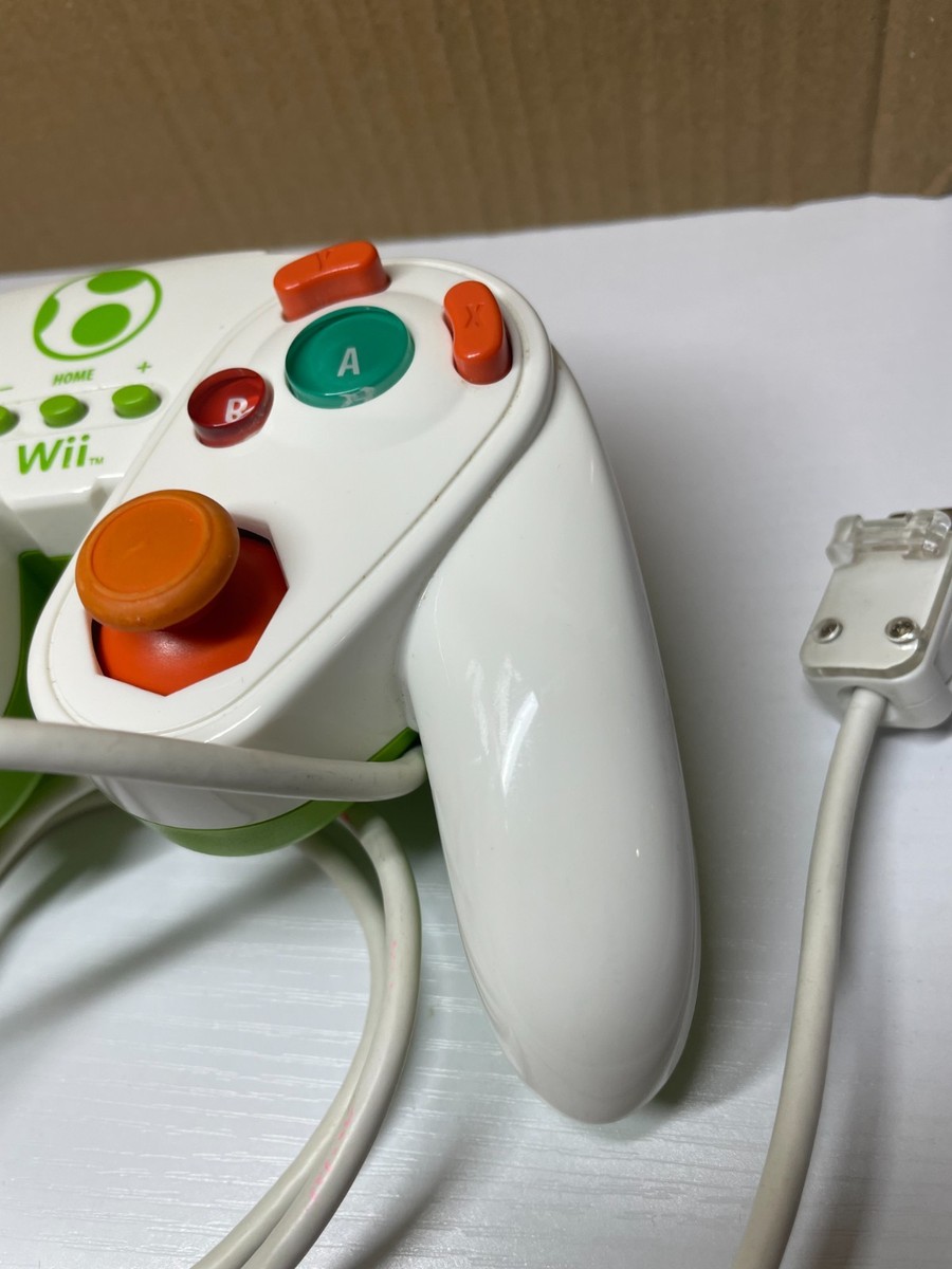 PDP Yoshi Wired Fight Pad Controller Nintendo Wii GameCube Style