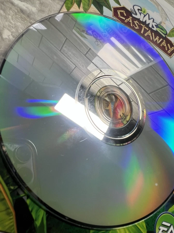 The Sims 2: Castaway - Nintendo Wii - CIB Complete- Fast Shipping - Image 2 of 4