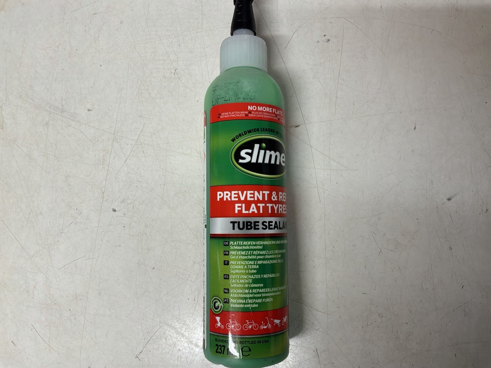 Slime Emergency Puncture Repair Flat Tyre Sealant 473Ml - Image 2