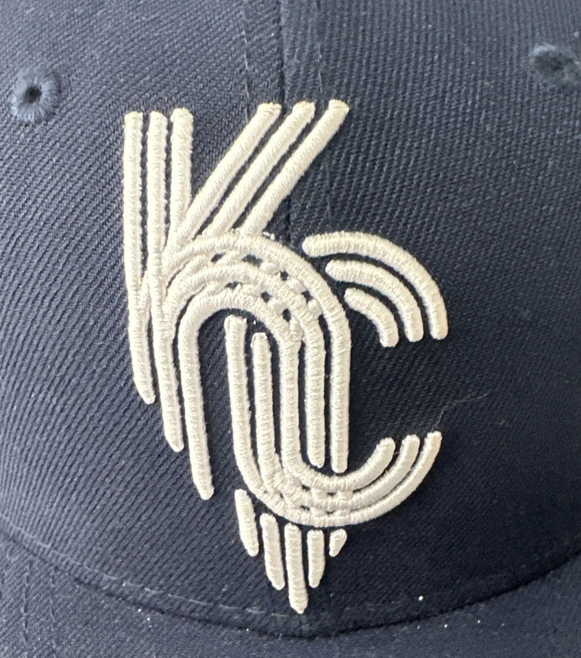 KC Royals City Connect Hat Fitted Cap New Era 59Fifty 7 1/8 Kansas City 5950 - Image 4 of 4