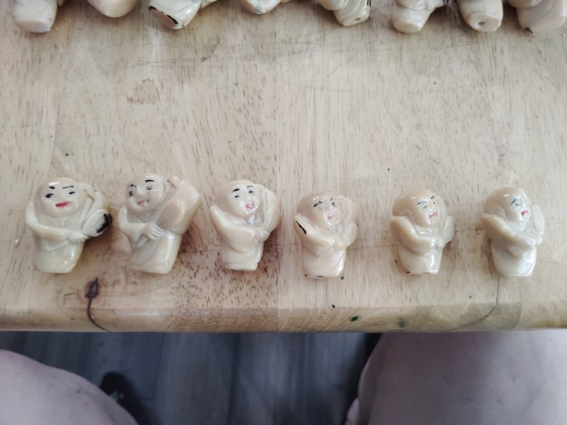 Set Of 6 Vintage Japanese Netsuke Buttons
