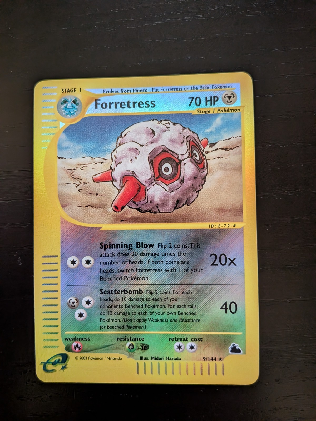 Forretress Skyridge Reverse Holo 9/144 Pokemon Card NM 2003