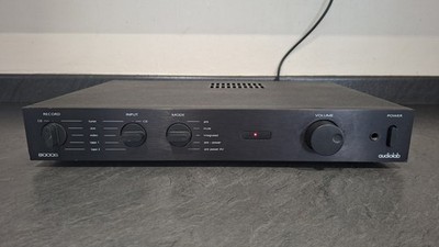 Audiolab 8000S Vollverstärker - Schwarz. OHNE FERNBEDIENUNG