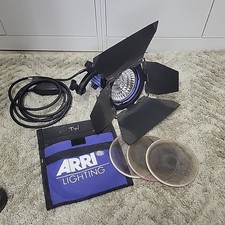 ARRI - Arrilite 750 Plus Open Face Tungsten Light w/ Barn Doors