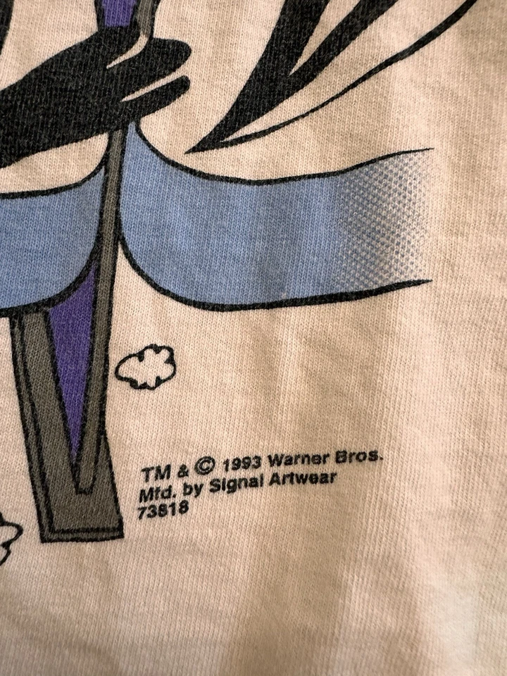 Camisa 3D anos 90 Looney Tunes cinema tamanho XL feita nos EUA Warner Bros Taz - Imagem 4 de 4