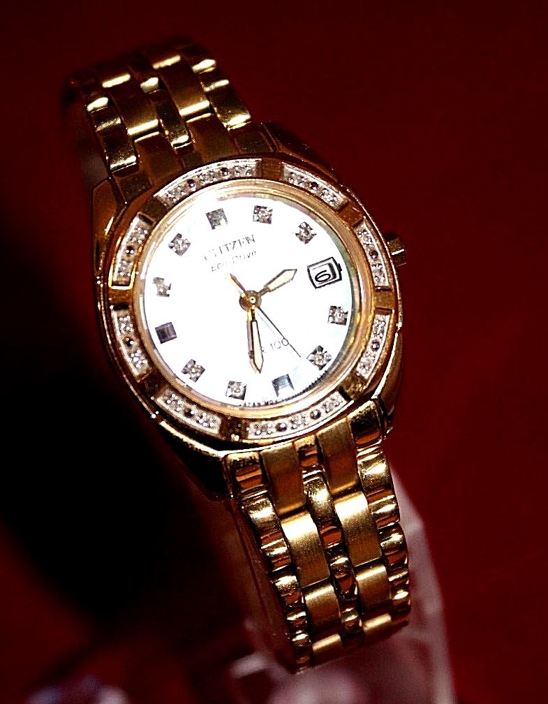 Citizens Eco-Drive w/diamond bezel Amazon.com: Citizen Women main image 2