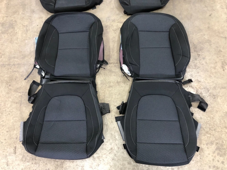 FUNDAS DE ASIENTO DE TELA ORIGINALES DE FÁBRICA OEM 2021 2022 GMC ACADIA Foto 2 de 4