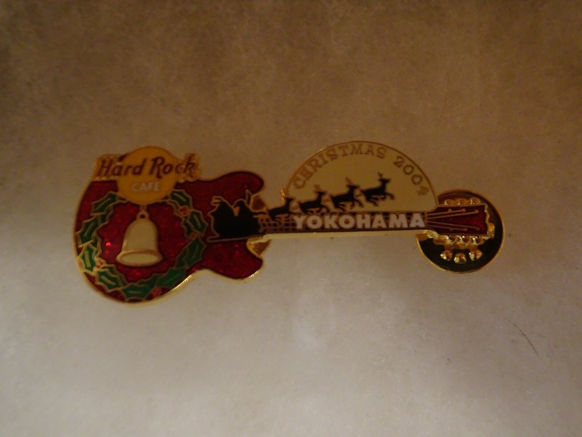 Hard Rock Cafe pin Yokohama Christmas 2004 Red Guitar with Santa