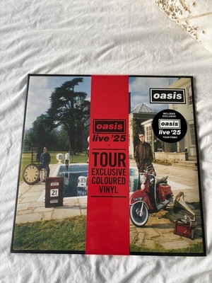 OASIS BE HERE NOW 2 X 12  GREEN RED SPLIT VINYL LP 2025 TOUR EDITION VERY RARE