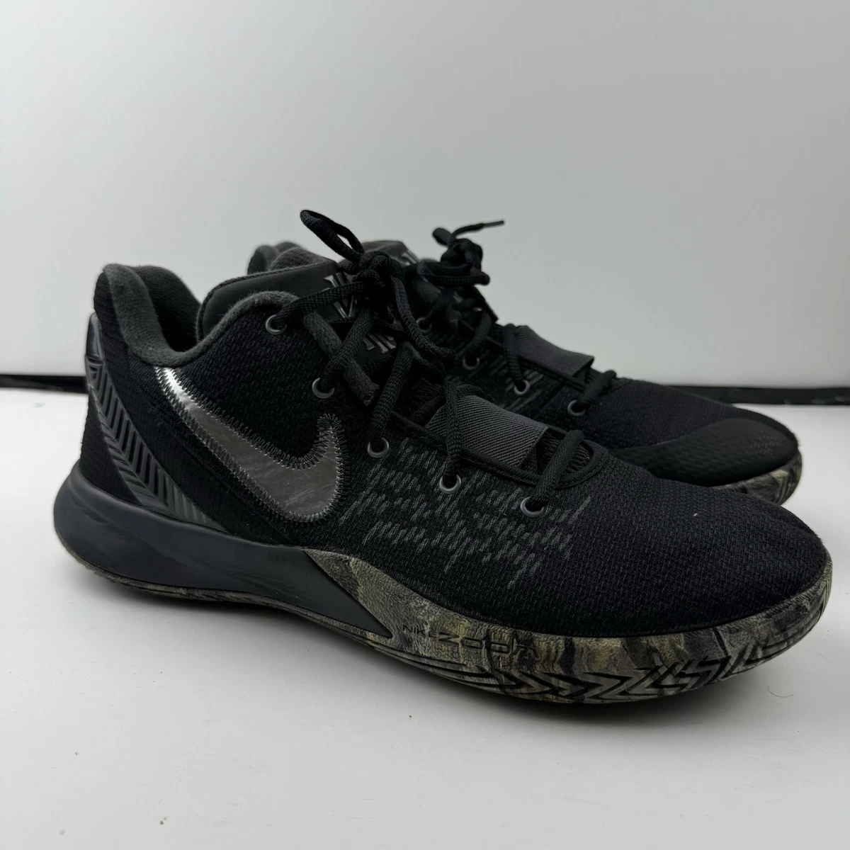 美品　Nike Kyrie Flytrap 2 ブラック スニーカー Las mejores ofertas en Nike Kyrie Flytrap 2 Black Chrome | eBay
