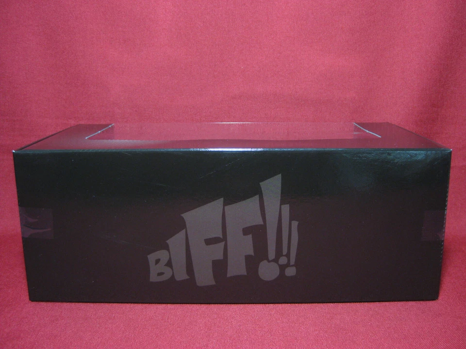 1:18 Scale Batmobile 1966 Batman +Robin Figures Classic TV Series Show Adam West - Image 2 of 3