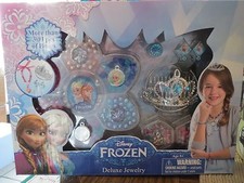 DISNEY FROZEN DELUXE JEWELRY - MORE THAN 300 PIECES OF BEADS - NEW