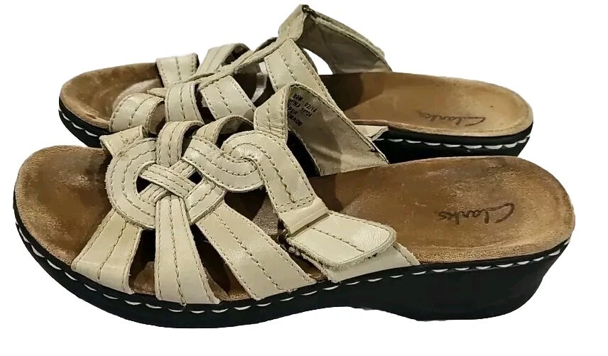 Sandalias Clarks Lexi Dill para mujer 10 cuero tostado hueso tacón de cuña V01 Foto 2 de 4