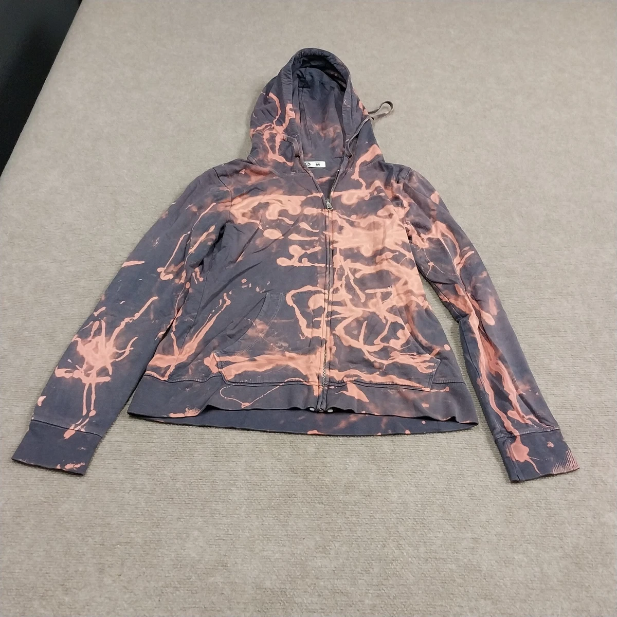 Giant tie dye hoodie outlet