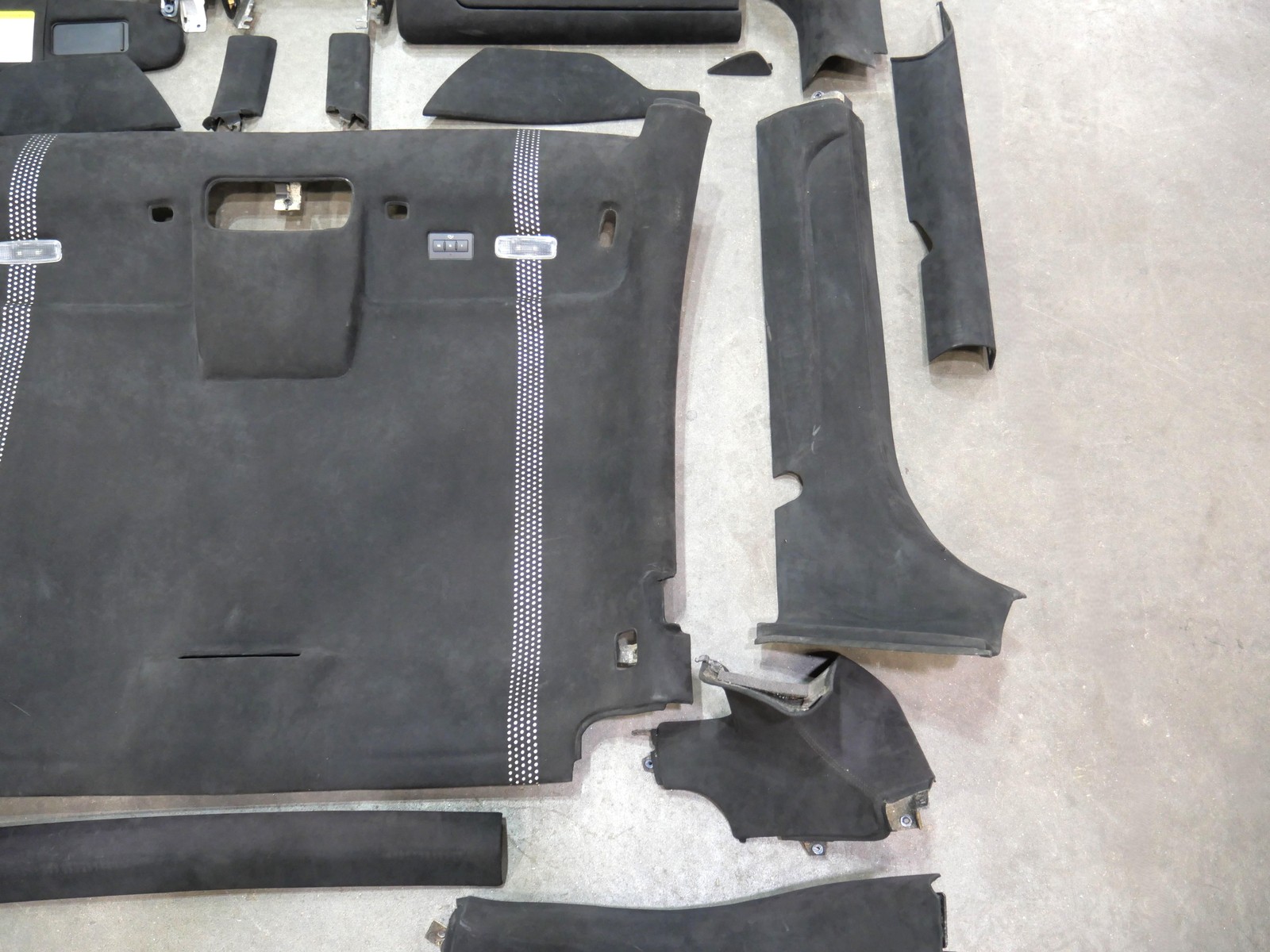 Used Alcantara Interior Dash Headliner 2009-2013 Lamborghini Gallardo LP570 OEM