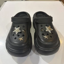 Butterfly Enhanced PVC Clog/Shoes Women, Charms & Iridescent Chain Size 7 NEW