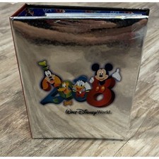 Walt Disney World 2008 Photo Album Silver w/Photo Sheets