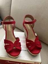 Vintage American Eagle Payless Edition Red Open Toe Wedge Shoes Womens 6.5