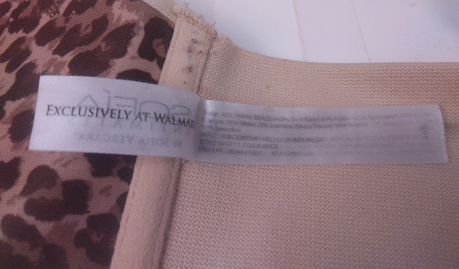 Sofia Intimates By Sofia Vergara Beige Front Hook… - image 11