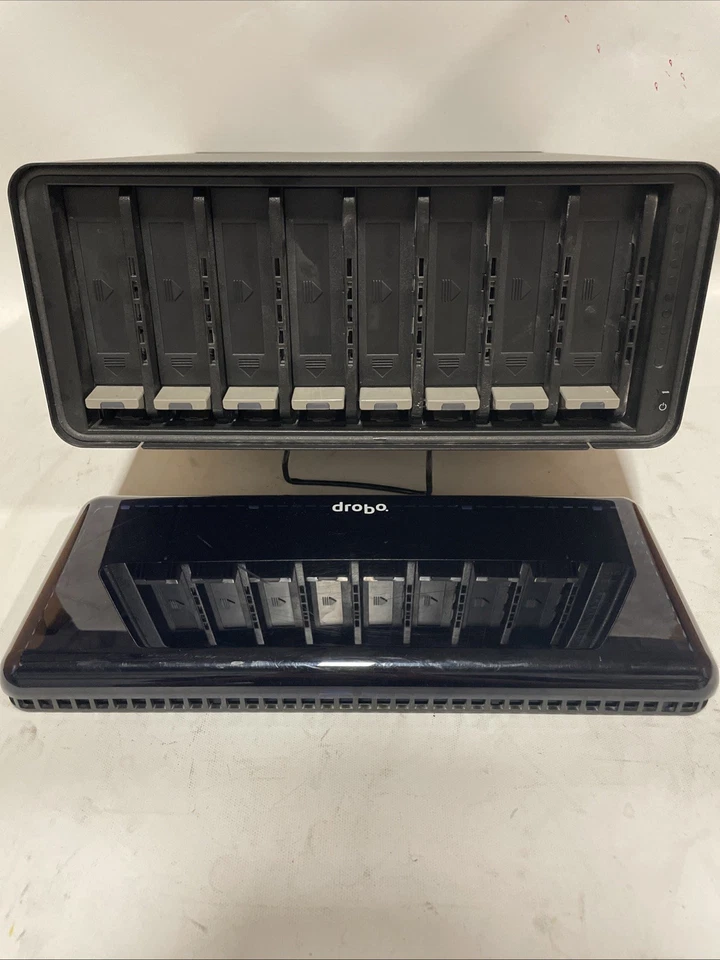 Data Robotics Drobo DroboElite DREL 1-A 8 Bay Storage Array (No Drives) - Image 2 of 4