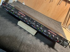 DBX 166XL Dual Stereo Compressor with Limiter and Gate Rack Mount Effects Unit