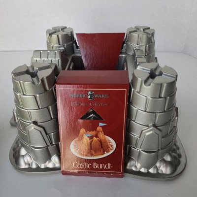 NEW Williams Sonoma Nordic Ware Sandcastle Castle Bundt Cake Mold Pan - 10 Cup