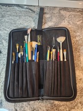 Large Lot Of Assorted Artist Paint Brushes Painting Tools Various Brands Case