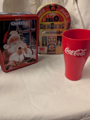 Nabisco Oreo Cookies 98 Christmas Tin Santa Jukebox Coca-Cola American Idol Lot