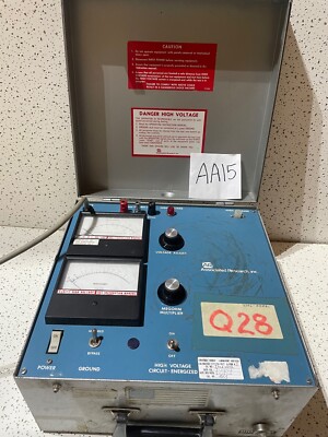 Associated Research Variable Voltage Meg-Chek 2955A