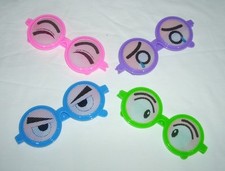 Weird Funny Emotion Eyeglasses Joke Gag Plastic Eye Spectacle Party bag Fillers