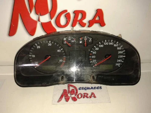 110008961007 osłona przyrządów do VOLKSWAGEN PASSAT BERLINA (3B3) * 288288 - Zdjęcie 1 z 3