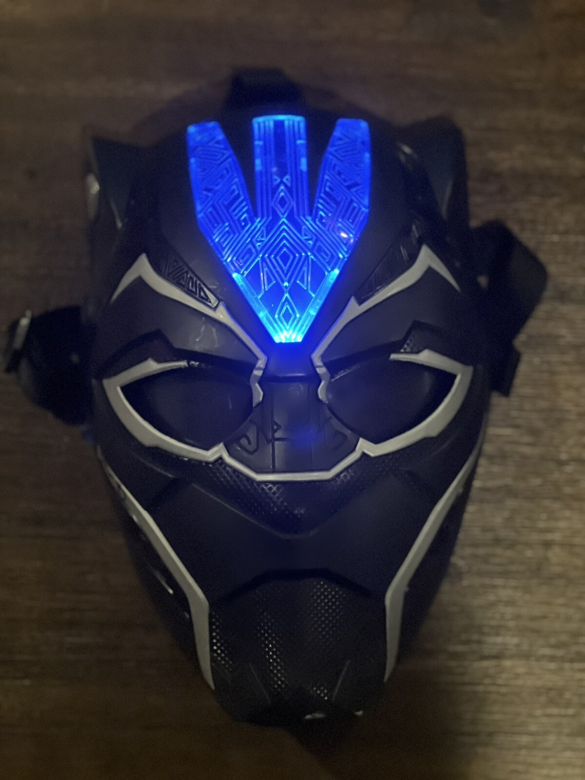 Black Panther Mask Light Up Costume Cosplay Mask Marv… Gem