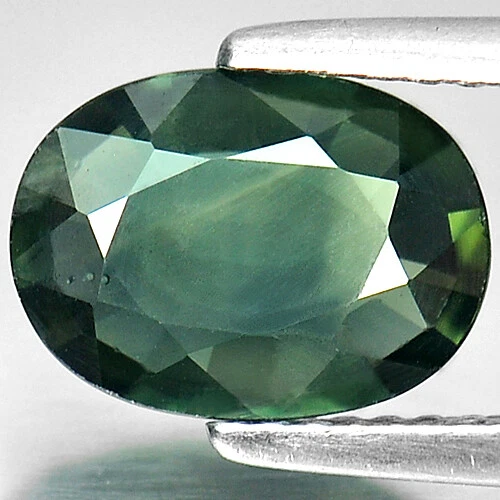 Green Sapphire 2.06 Ct. VS Oval Shape 9.6 x 7 Mm. Natural Gemstone Thailand - Image 4 of 4