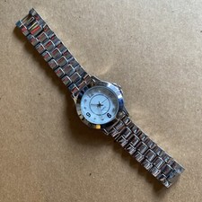 Stainless Steel Faux MOP Dial Ladies Fashion Sports Watch Working