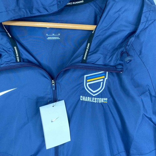 NWT Nike Dark Blue Lightweight Running Hooded Windbreaker Jacket Size X-Large - Picture 2 of 5