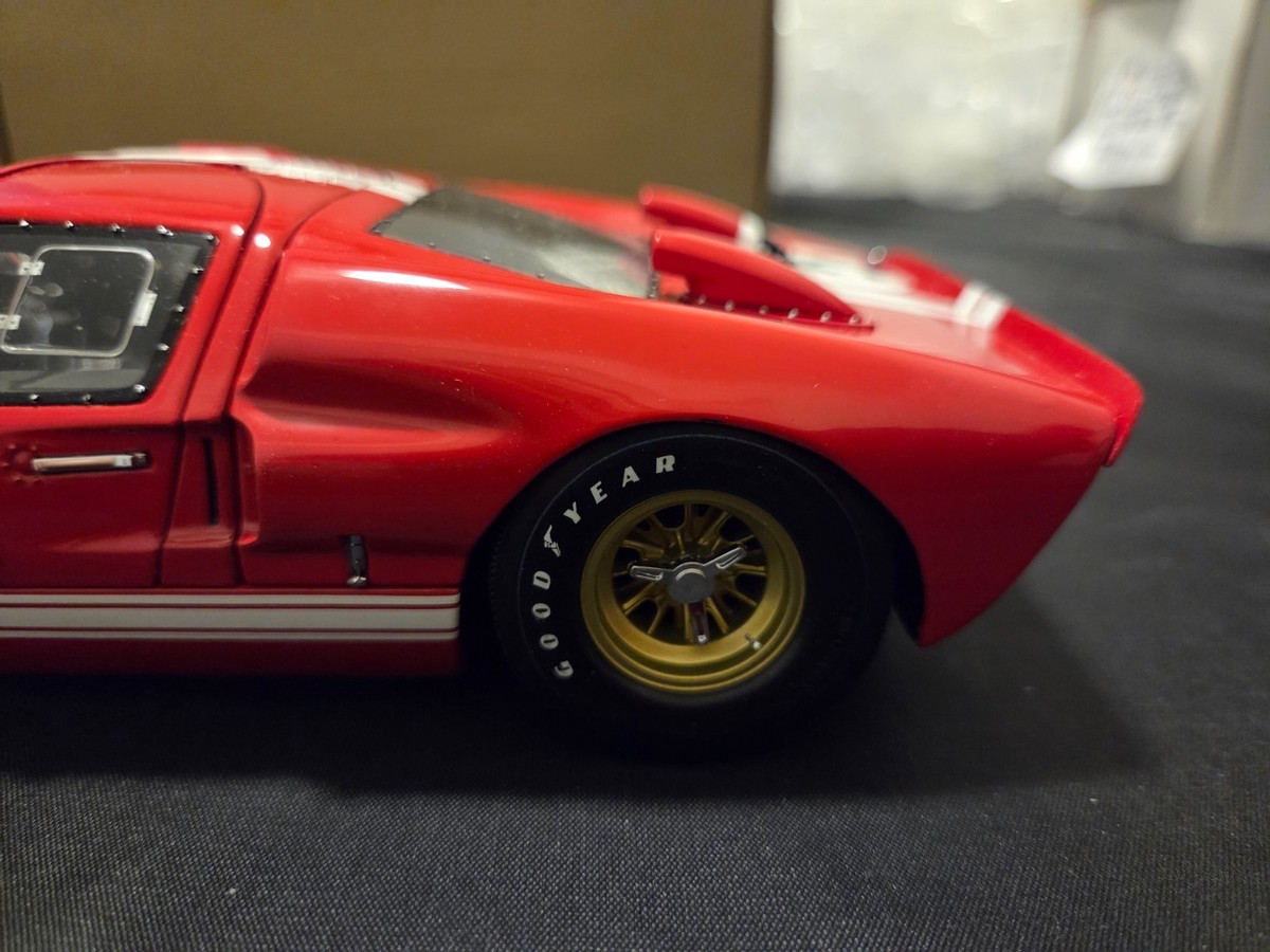 Exoto #RLG18045 1/18 #3 Ford GT40 Mk. II, 1966 Le Mans 24-Hrs