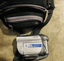 Sony Handcam /Cam Corder Vintage CCD-TRV138 Style Y2K Tested  Working