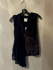 Fuzzi Black Velvet V-Neck Sleeveless blouse NWT Size Small