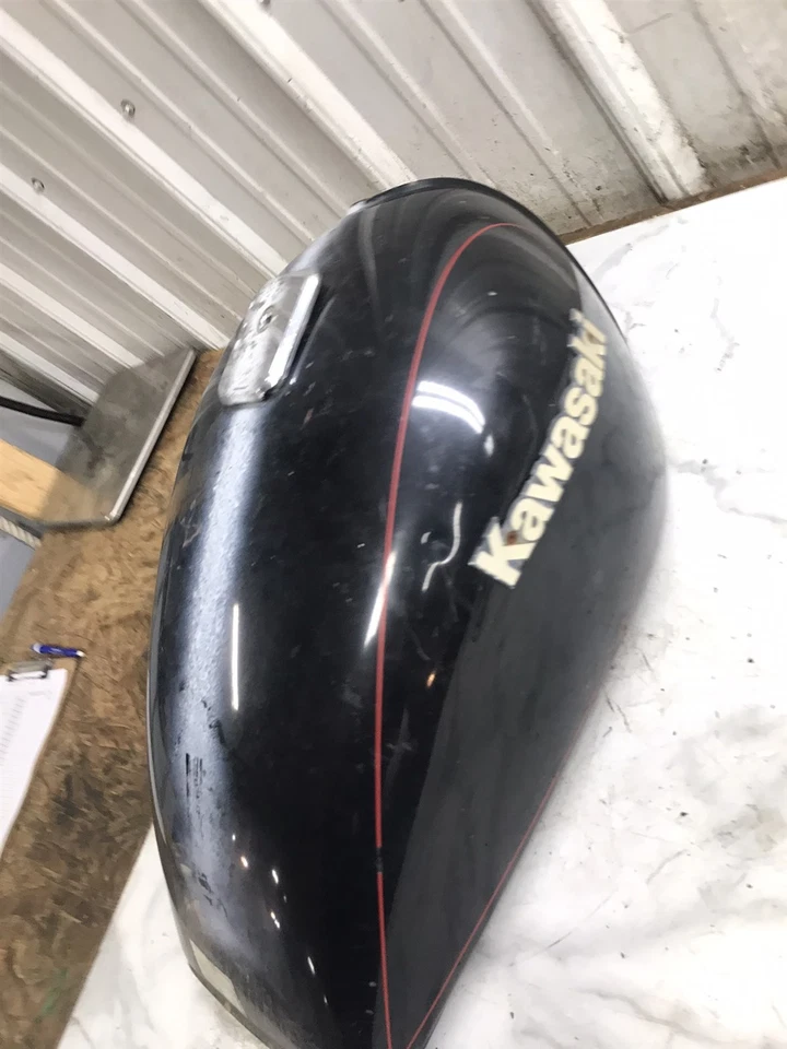 Depósito de gasolina 82 Kawasaki CSR KZ 650 KZ650 Foto 2 de 4