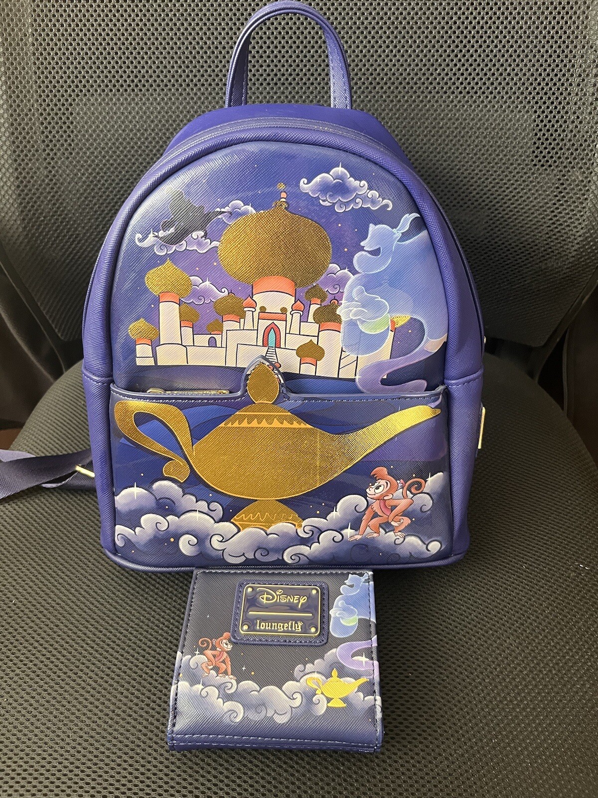 LOUNGEFLY ALADDIN PRINCESS JASMINE CASTLE MINI BACKPA… Gem