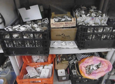 LEGRAND CHAMBORD RAILUX OCCASION 1 (MECANISME +PLAQUE SIMPLE +ENJOLIVEUR) =10€