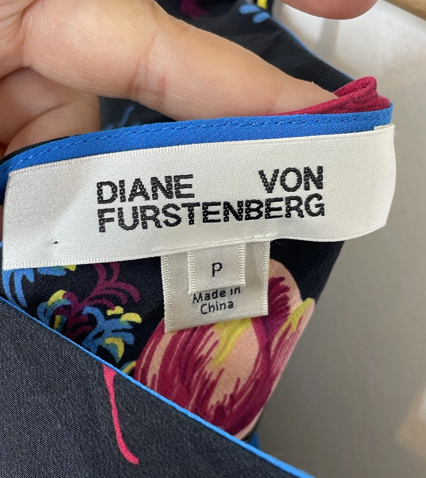 Diane Von Furstenberg Cold Shoulder Silk Blouse Ruffle Floral Black Size P - Image 3 of 4