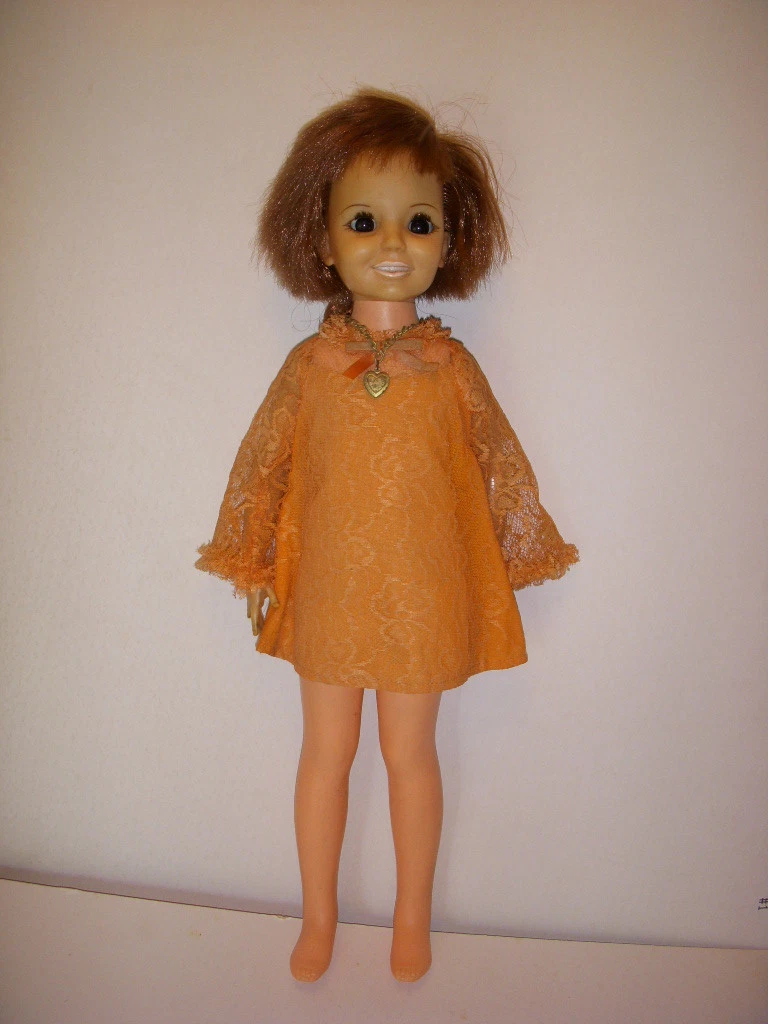 Vintage Crissy Dolls 1969 And 1971 Vintage Dolls Hair Grow