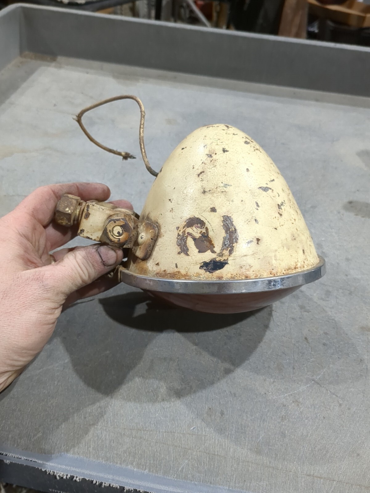 Vintage 6" King Bee Headlight Fog Light Hot Rat Rod TROG 32 34 31 30