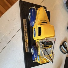 Ford 1940 Tow Truck 118 Diecast Yellowblue Genuine Ford Parts W Stand Ford 1940 Tow Truck 118 Diecast Yellowblue Genuine Ford Parts W Stand